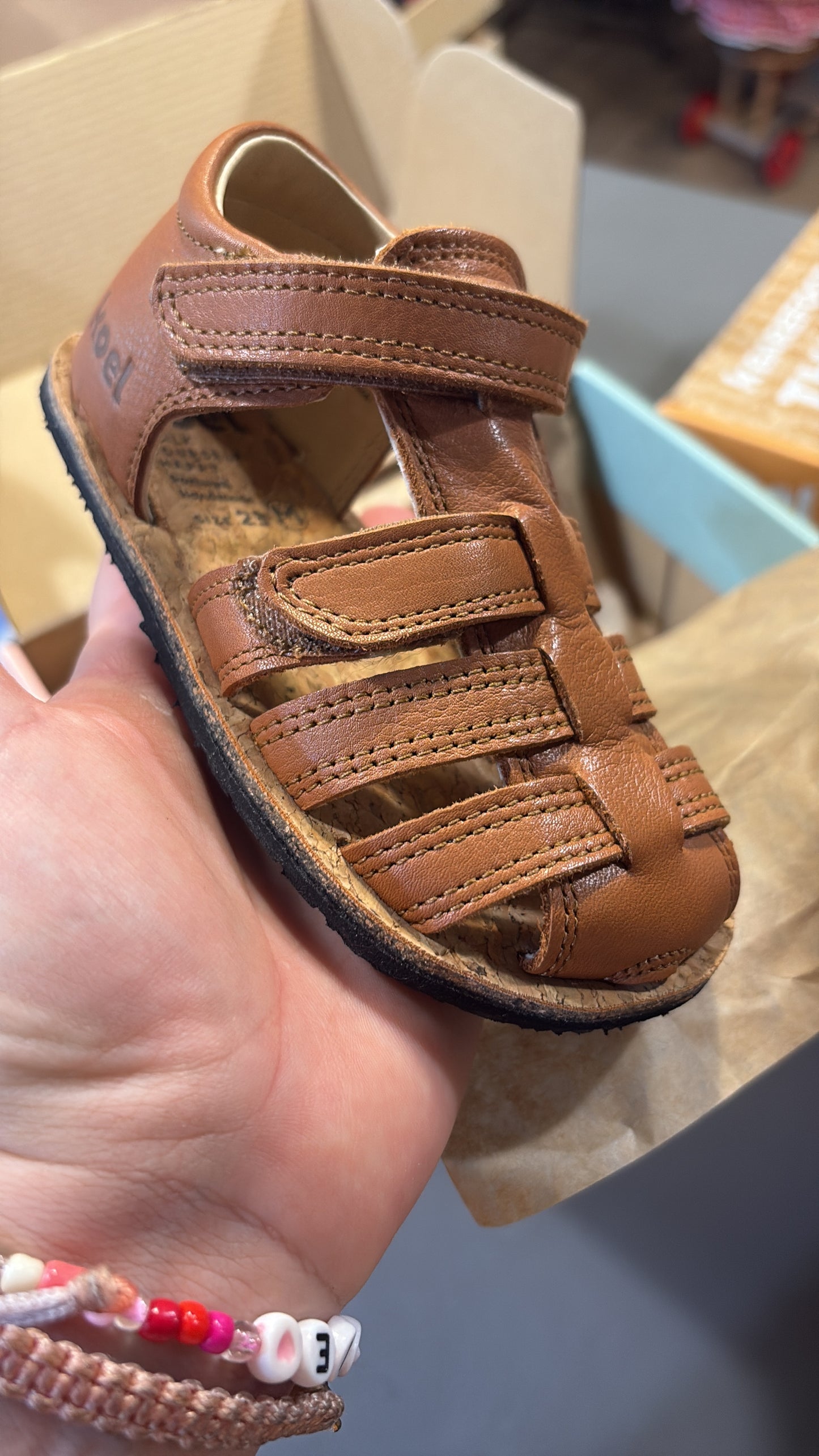 Koel Arin Barfußsandale