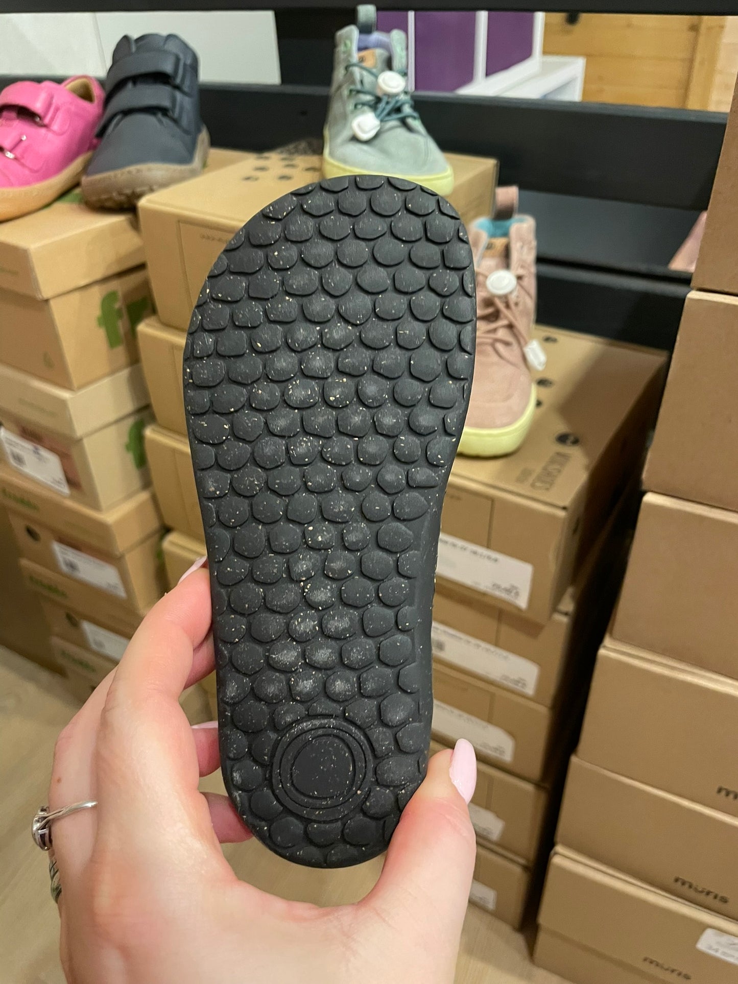 Mukishoes Shadow MidCut