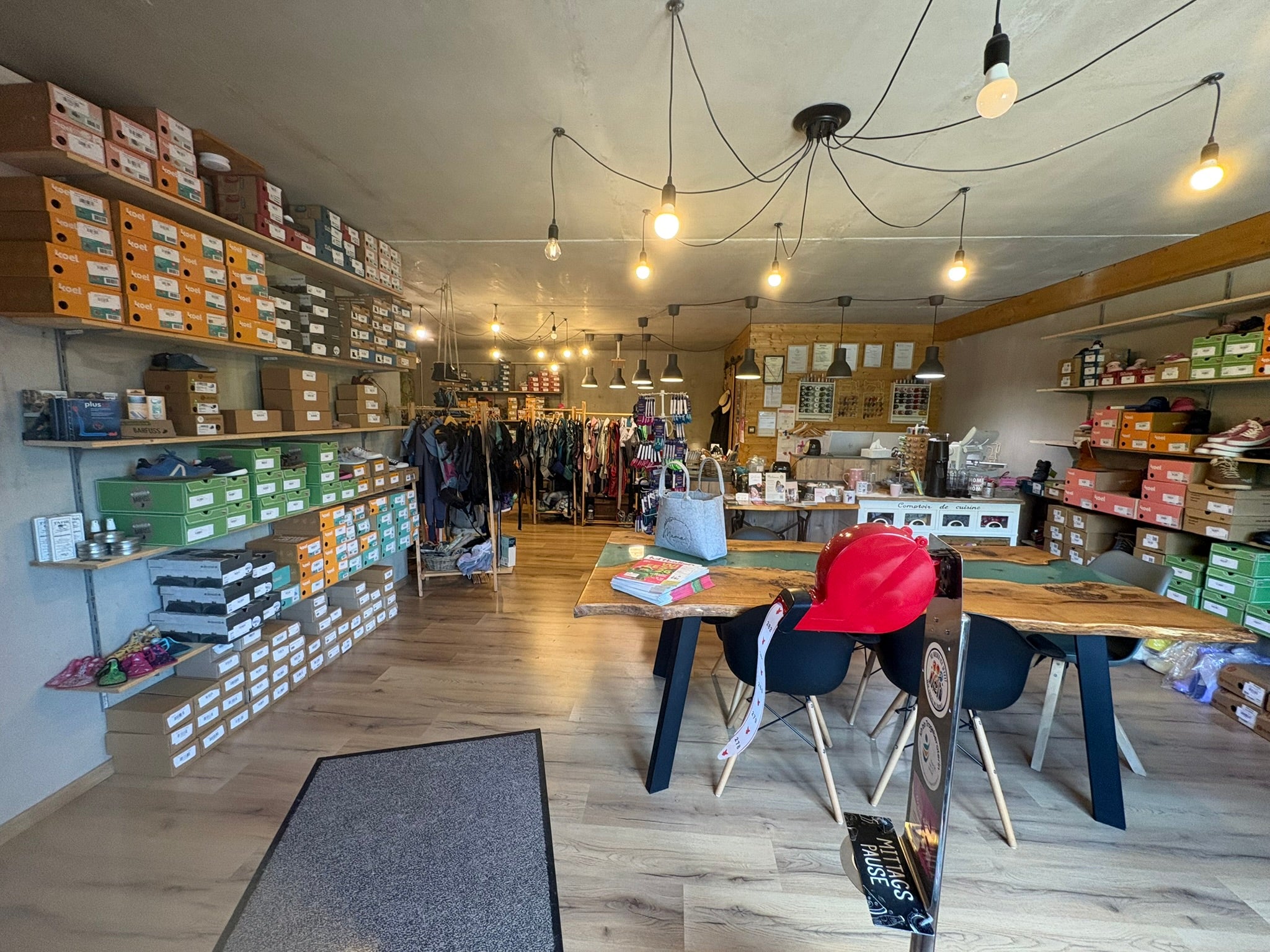 Emmyroo Barfußschuhe & Trageberatung Althütte