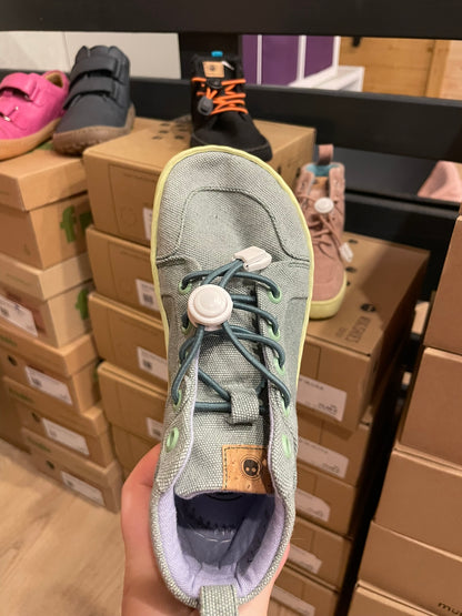 Mukishoes Challenge Mid Cut