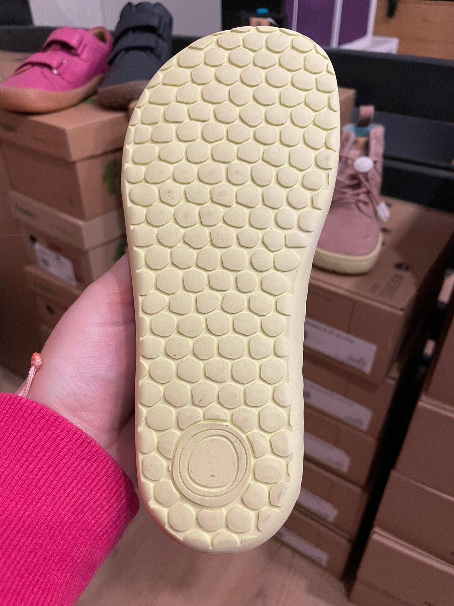 Mukishoes Challenge Mid Cut