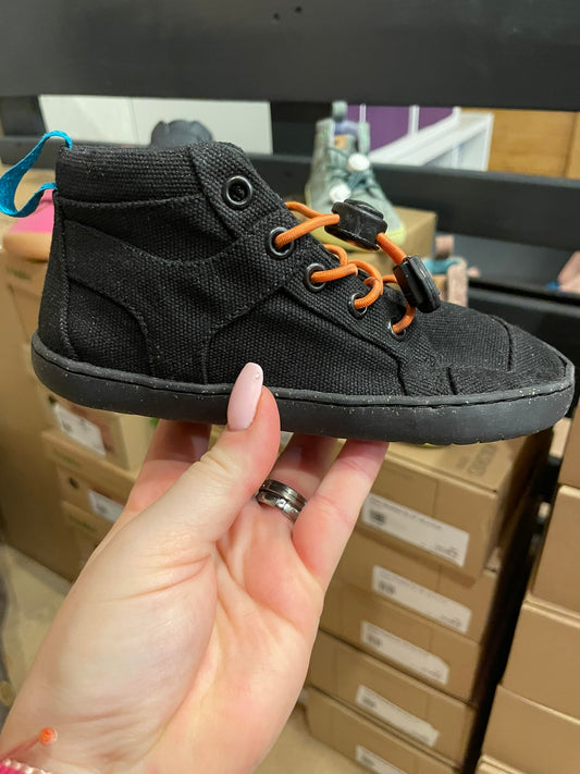 Mukishoes Shadow MidCut