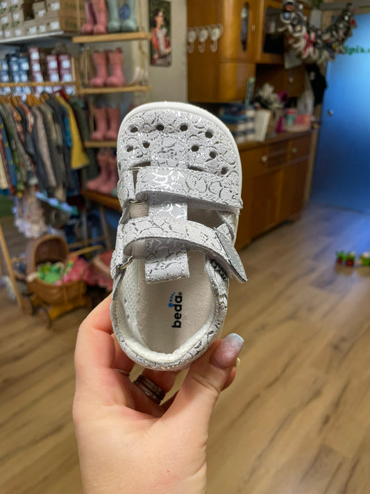 Beda Silver Shine Barfußsandale
