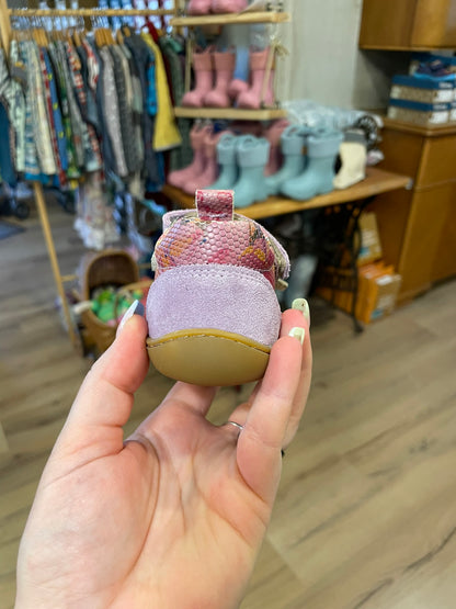 Develab Purple Fantasy Barfußsandale