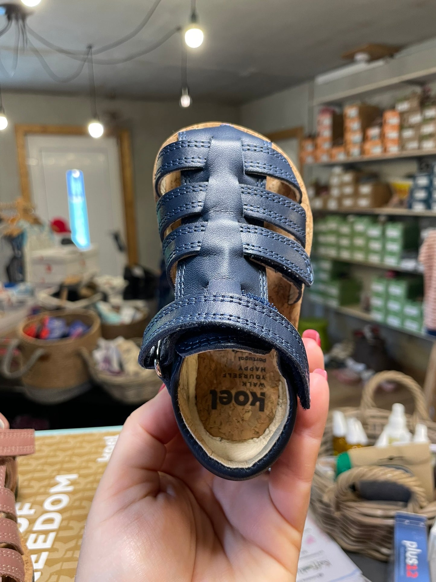 Koel Arin Barfußsandale